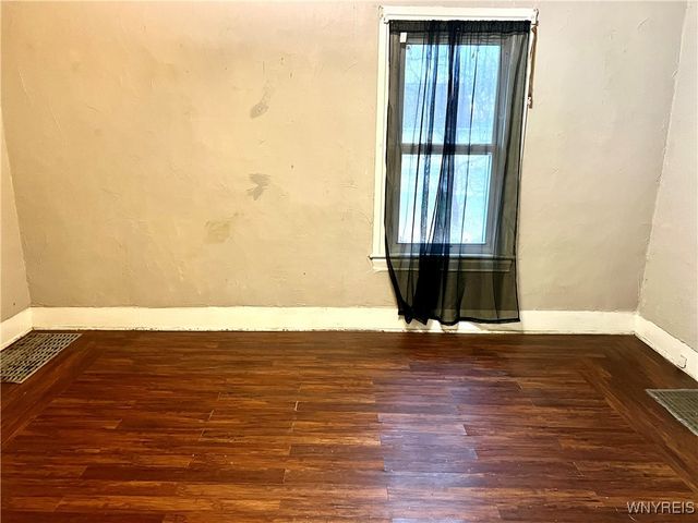 1333 North Avenue, Niagara Falls, NY 14305