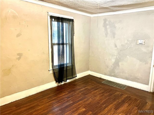 1333 North Avenue, Niagara Falls, NY 14305