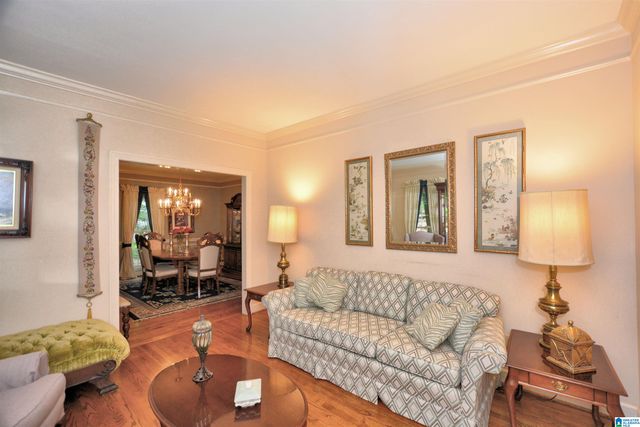 2568 DOLLY RIDGE ROAD, Vestavia Hills, AL 35243
