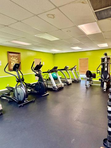 300 NE 26TH Avenue 2010, Boynton Beach, FL 33435