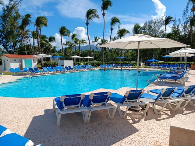 9000 BLVD. RIO MAR 451, Rio Grande, PR 00745