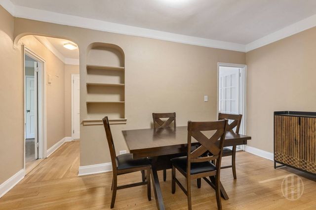 6910 Yellowstone Blvd Apt 507, New York City, NY 11375