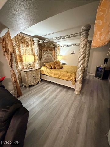 1220 Earth Court, North Las Vegas, NV 89032