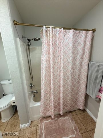 1220 Earth Court, North Las Vegas, NV 89032