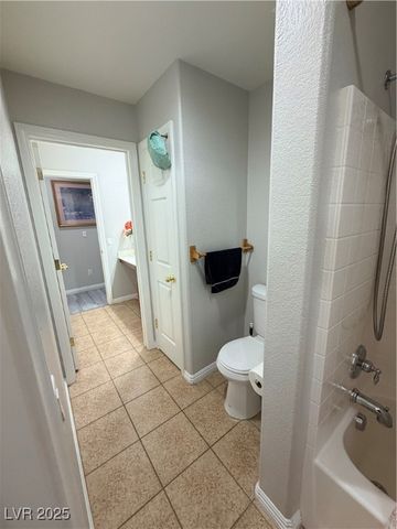 1220 Earth Court, North Las Vegas, NV 89032