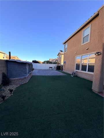 1220 Earth Court, North Las Vegas, NV 89032