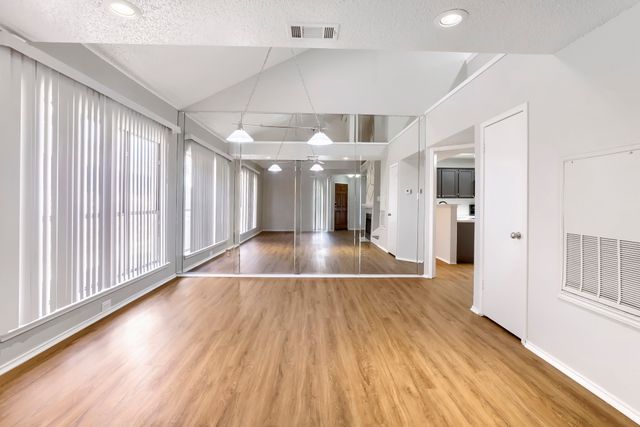 1106 Alameda Drive, Carrollton, TX 75007