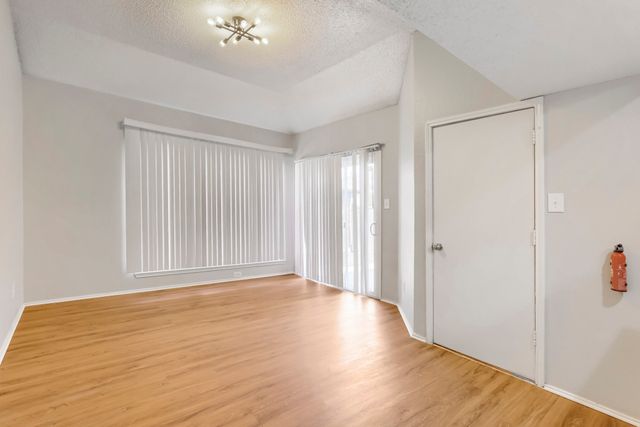 1106 Alameda Drive, Carrollton, TX 75007
