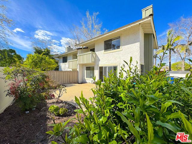 2578 Calle Abedul, Thousand Oaks, CA 91360