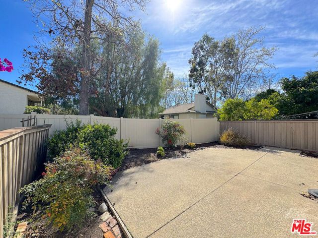 2578 Calle Abedul, Thousand Oaks, CA 91360