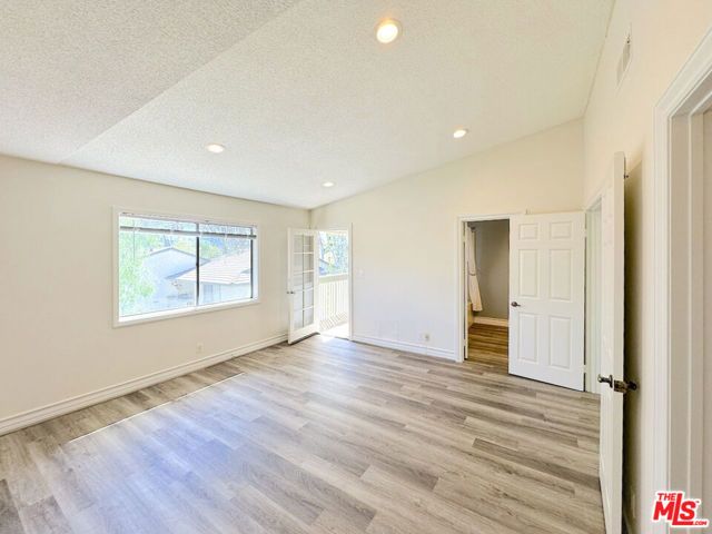 2578 Calle Abedul, Thousand Oaks, CA 91360