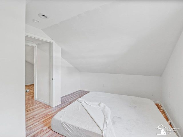 109 W Dean Road, Temperance, MI 48182