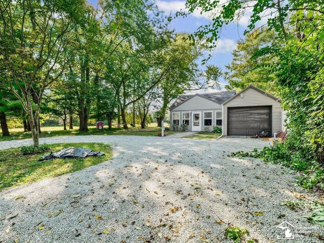 109 W Dean Road, Temperance, MI 48182