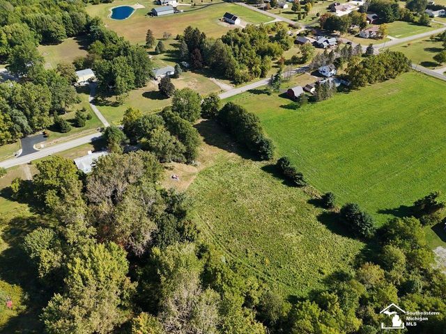 109 W Dean Road, Temperance, MI 48182