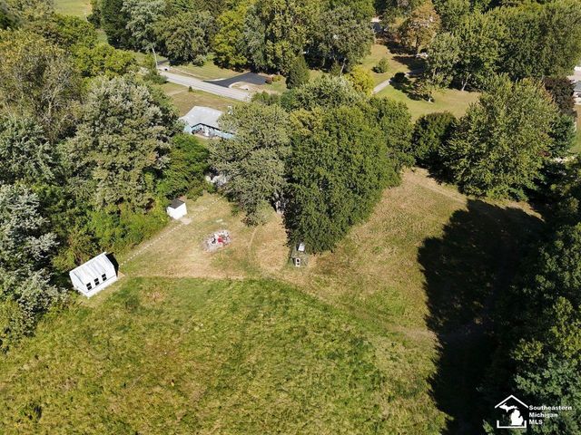 109 W Dean Road, Temperance, MI 48182
