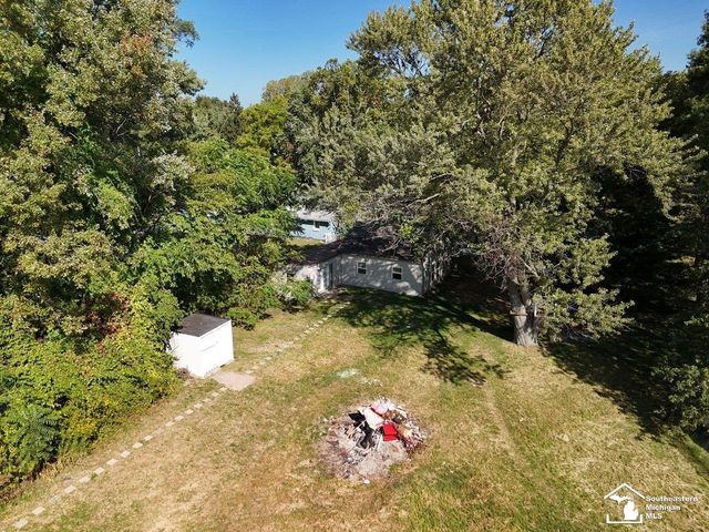 109 W Dean Road, Temperance, MI 48182