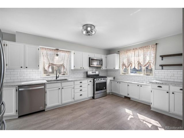 1024 S Hazel Ct, Denver, CO 80219