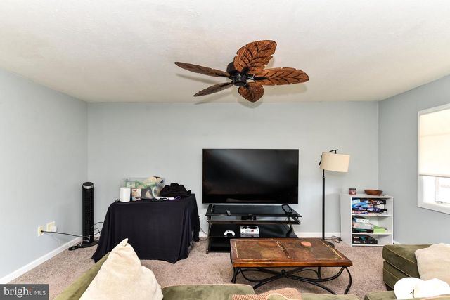 722 GLENSIDE DR, Mantua, NJ 08051