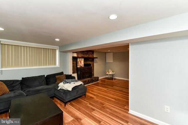 722 GLENSIDE DR, Mantua, NJ 08051