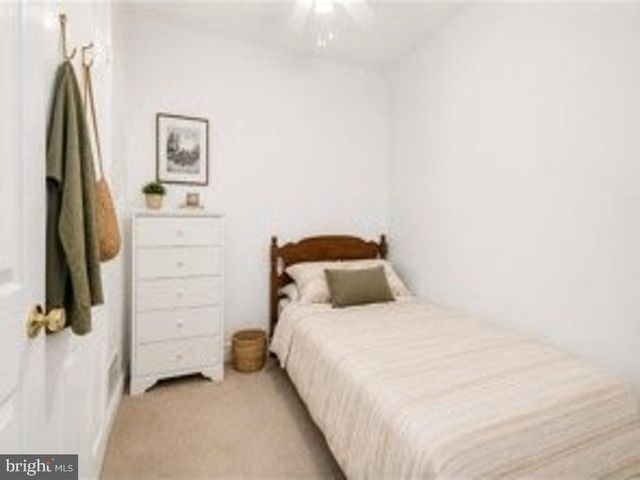 848 MERCER ST, Philadelphia, PA 19125