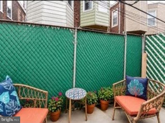 848 MERCER ST, Philadelphia, PA 19125