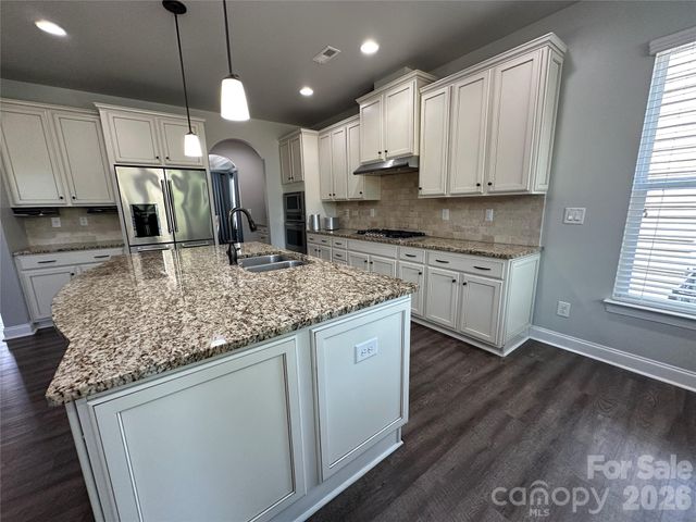 1004 Fallondale Road, Waxhaw, NC 28173