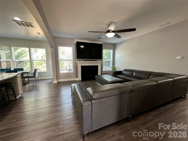 1004 Fallondale Road, Waxhaw, NC 28173