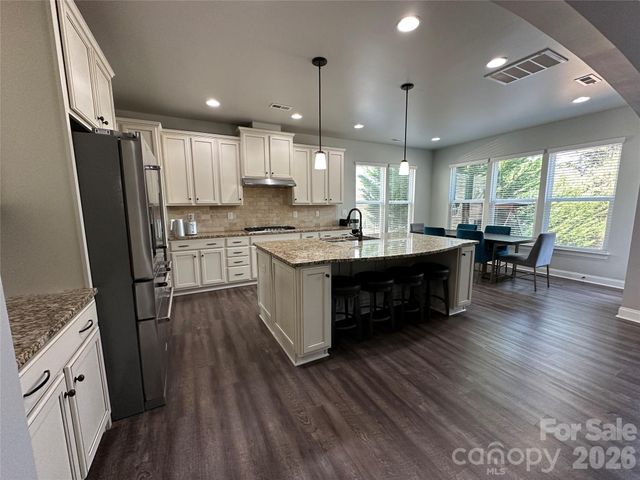 1004 Fallondale Road, Waxhaw, NC 28173