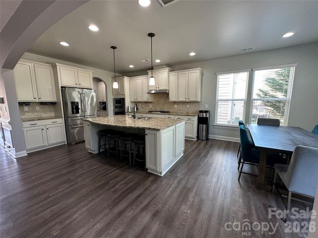 1004 Fallondale Road, Waxhaw, NC 28173