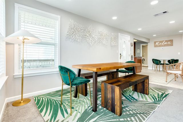 4421 Pelican Road, Jamaica Beach, TX 77554