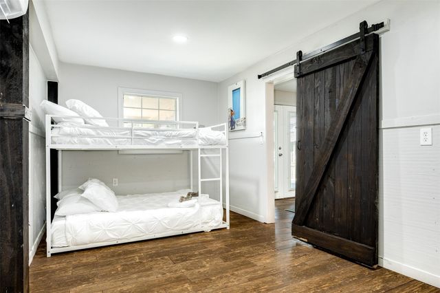 4421 Pelican Road, Jamaica Beach, TX 77554