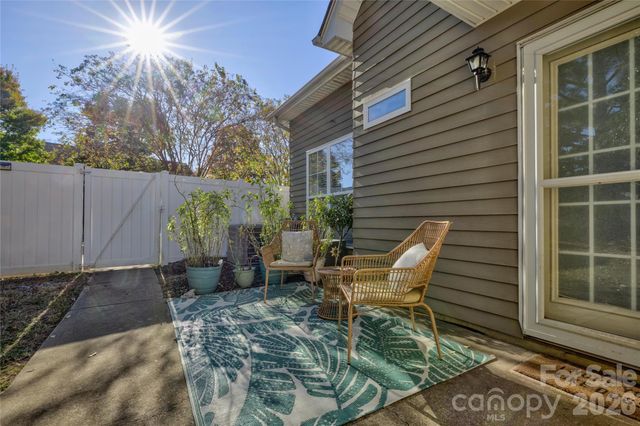 1804 Ethel Guest Lane, Charlotte, NC 28206