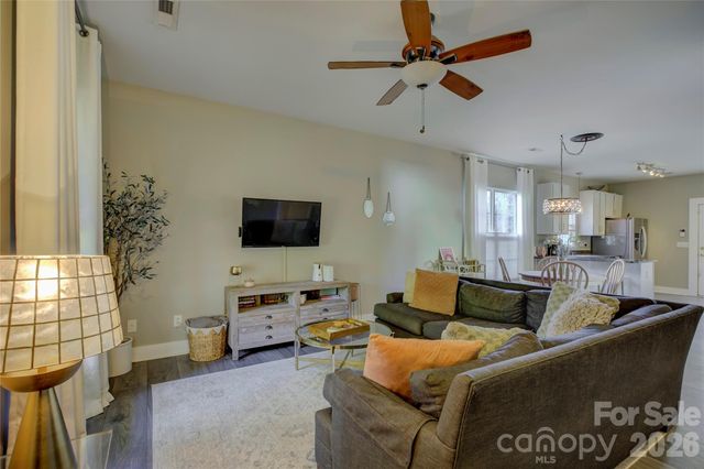 1804 Ethel Guest Lane, Charlotte, NC 28206