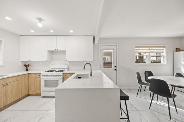 10 Sneden Court, Spring Valley, NY 10977