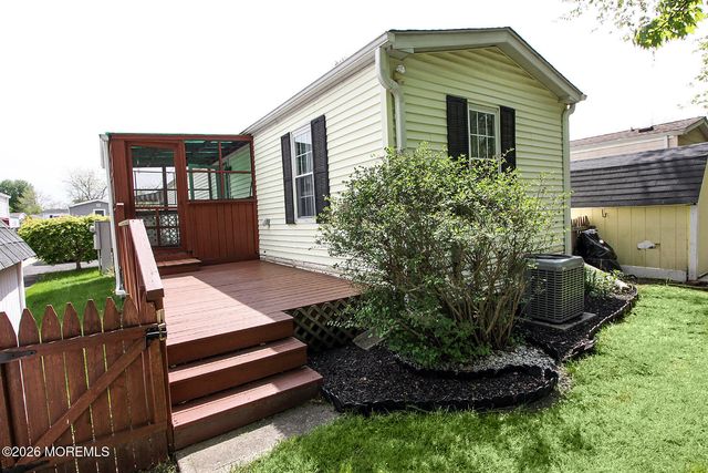 46 Seattle Slew Drive, Howell, NJ 07731