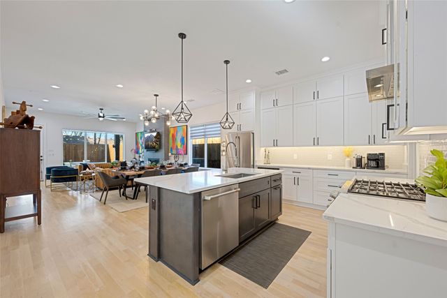 3111 Hedgerow Drive, Dallas, TX 75235