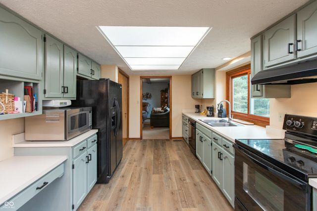 9758 Nicole Lane, Brownsburg, IN 46112