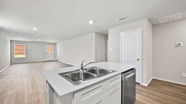 4229 WOODHILL BEND Drive, Fort Worth, TX 76036