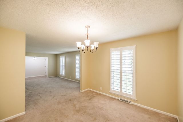 1525 Lipscomb Dr, Brentwood, TN 37027