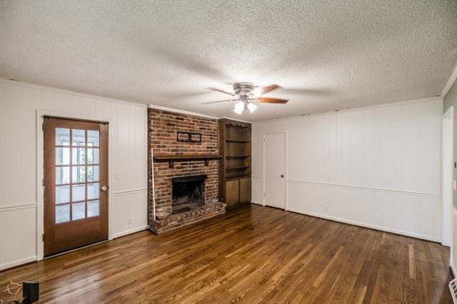 1525 Lipscomb Dr, Brentwood, TN 37027