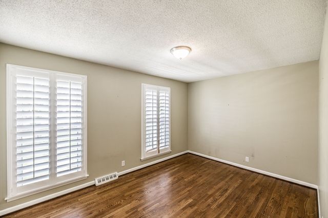 1525 Lipscomb Dr, Brentwood, TN 37027