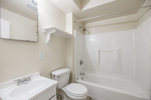 1525 Lipscomb Dr, Brentwood, TN 37027