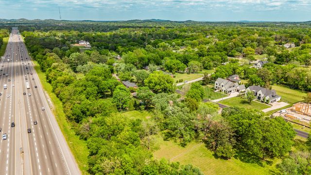 1525 Lipscomb Dr, Brentwood, TN 37027