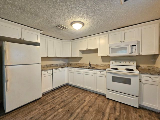 1504 E 99TH AVENUE B, Tampa, FL 33612