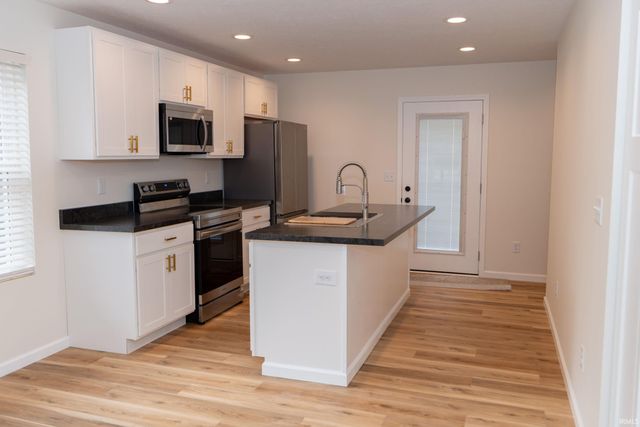 1119 Edwardsburg Ave., Elkhart, IN 46514