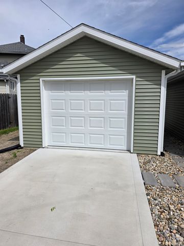 1119 Edwardsburg Ave., Elkhart, IN 46514