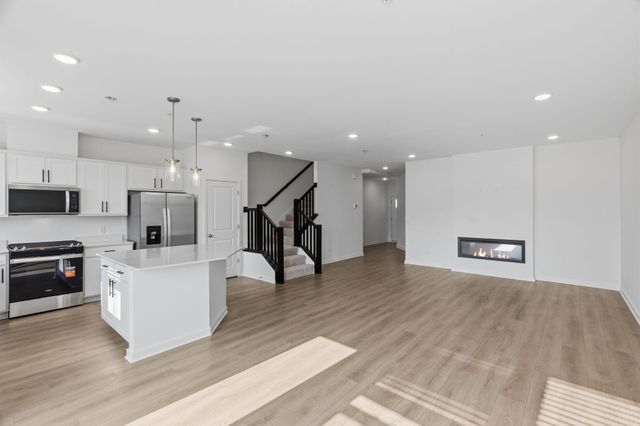 10396 Ithaca Lane N, Maple Grove, MN 55369