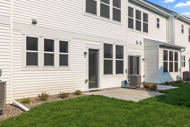 10396 Ithaca Lane N, Maple Grove, MN 55369