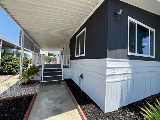 3945 Bradford 49, La Verne, CA 91750