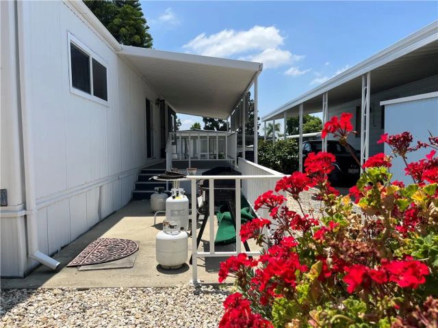3945 Bradford 49, La Verne, CA 91750